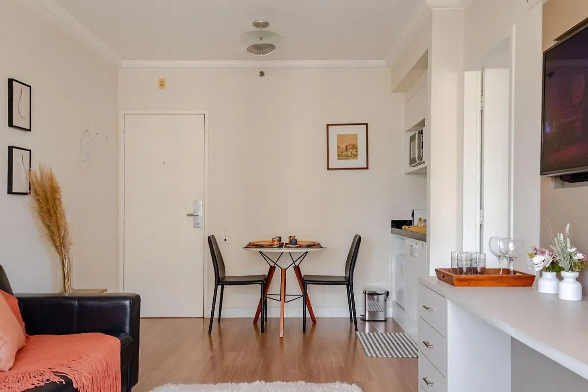 Flat Em Moema - Limpeza Diaria & Estacionamento Apartment Sao Paulo